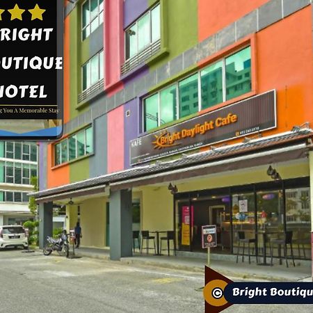 Bright Boutique Hotel Kelana Jaya Петалинг-Джая Экстерьер фото